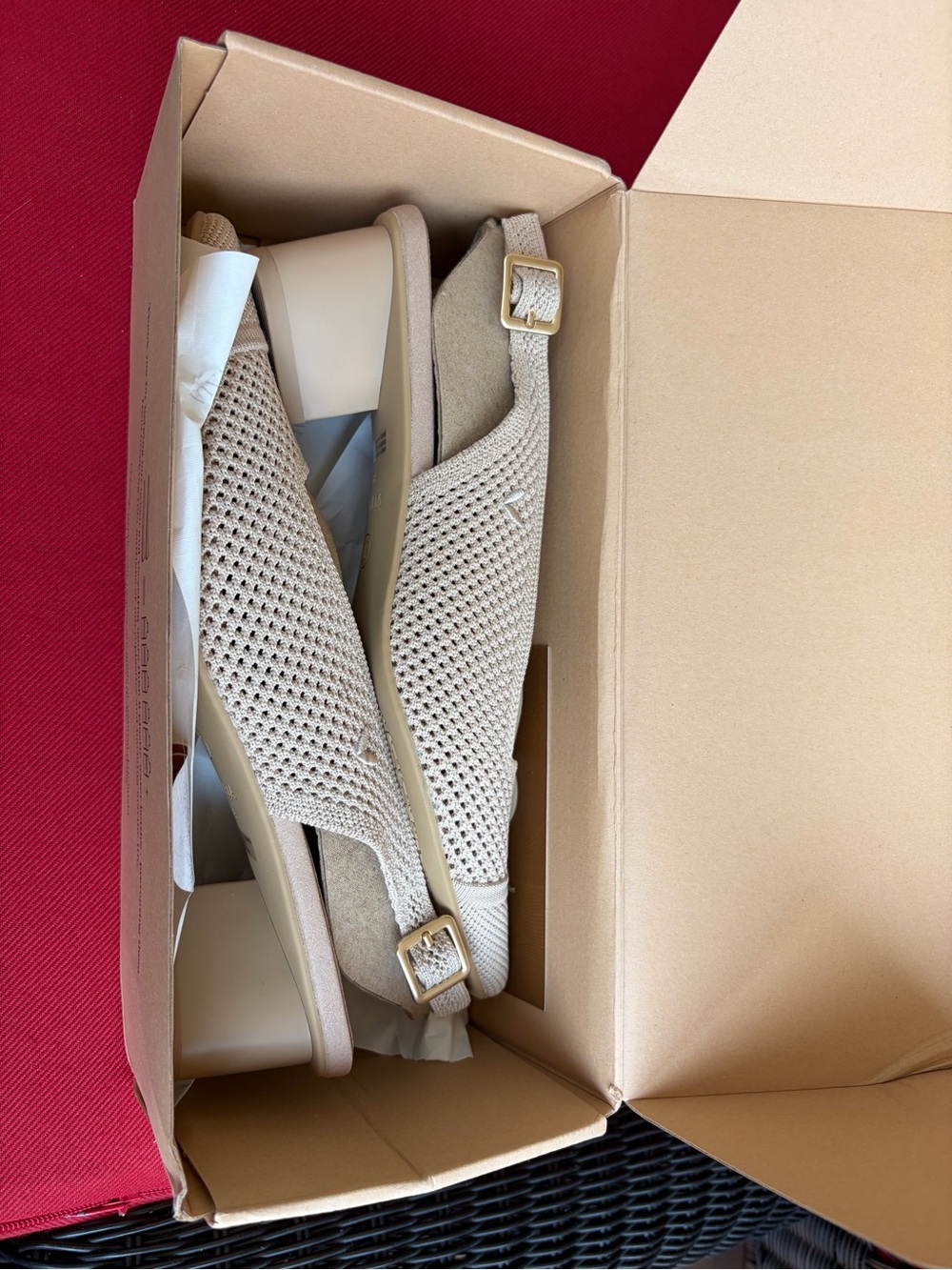 Vivaia Leah 2.0 Almond *NIB* Size 39 or  8 US - Picture 4 of 4